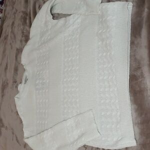 Cozy Casual. NWT. White Knit Sweater Crew Neckline Mixed Pattern Knit Size 2X/3X